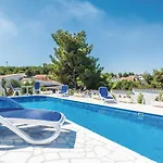 Five-bedroom In Ferienhaus Zadar
