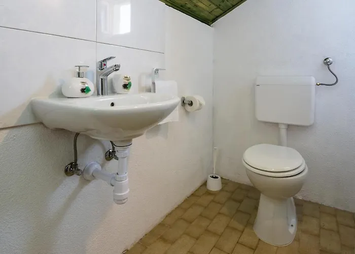 Five-bedroom In