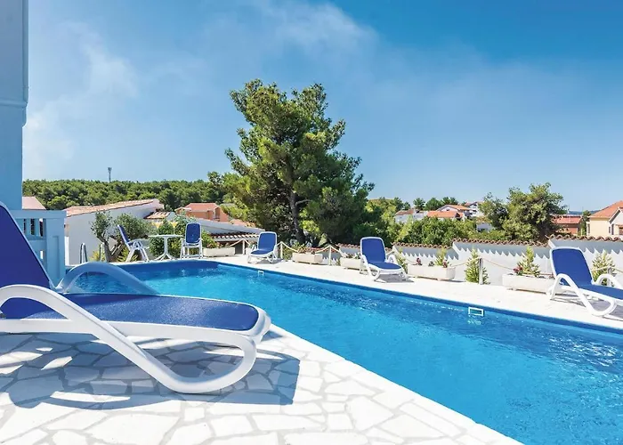Five-bedroom In Tatil Evi Zadar