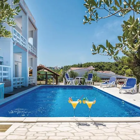 Amazing Home In Zadar Casa vacanze