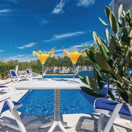 Amazing Home In Zadar *