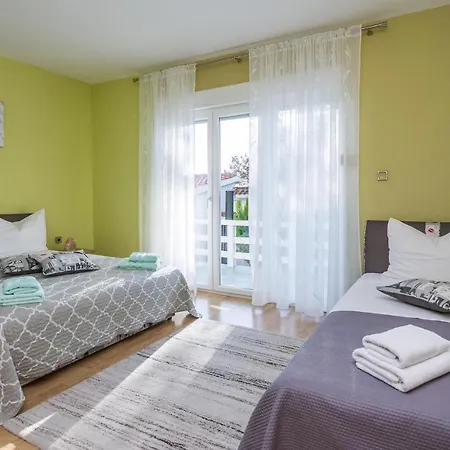 Amazing Home In Zadar