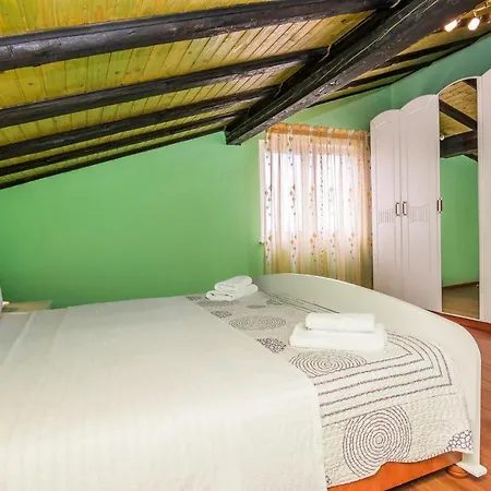 Дом отдыха 7 Bedroom Gorgeous In *