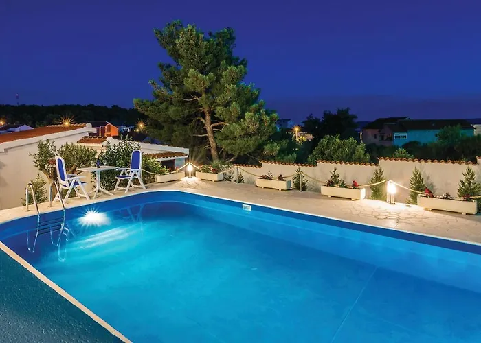 Σπίτι διακοπών Five-bedroom In