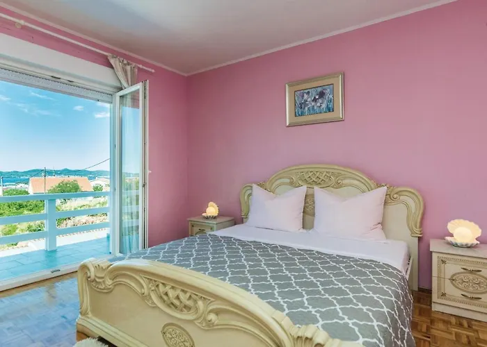 Five-bedroom In