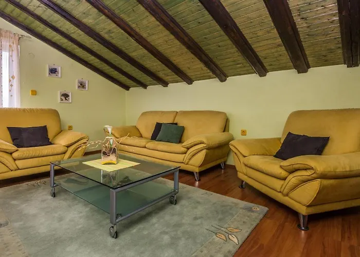 Σπίτι διακοπών Five-bedroom In Ζαντάρ