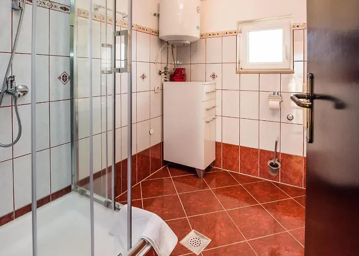 Σπίτι διακοπών Five-bedroom In *